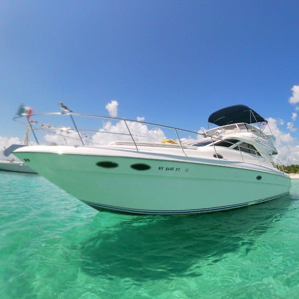 Aquaman - 40 ft Yacht - Beyond the Experience®