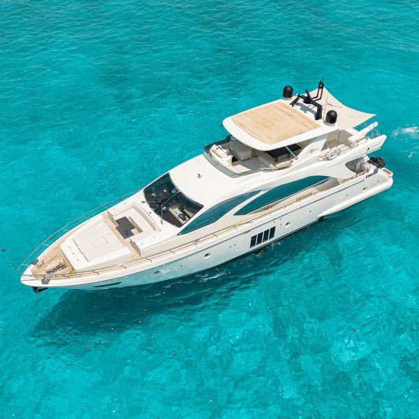 Azimut - 84 ft Yacht - Beyond the Experience®
