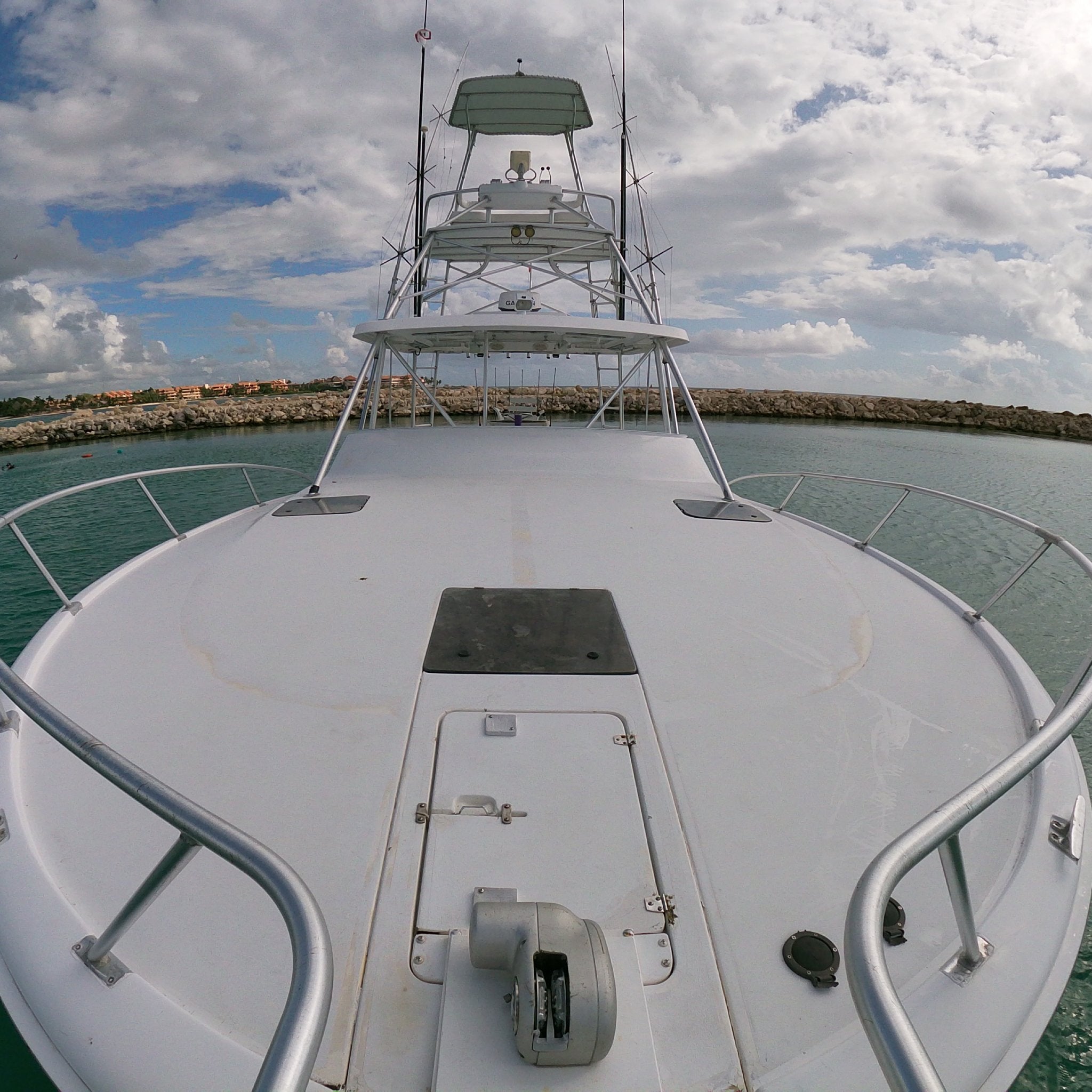 CAPITÁN ESPADA - 40 ft Fishing Boat | DEPARTURE TIME: 01:00 PM - Beyond the Experience® - Fishing boat