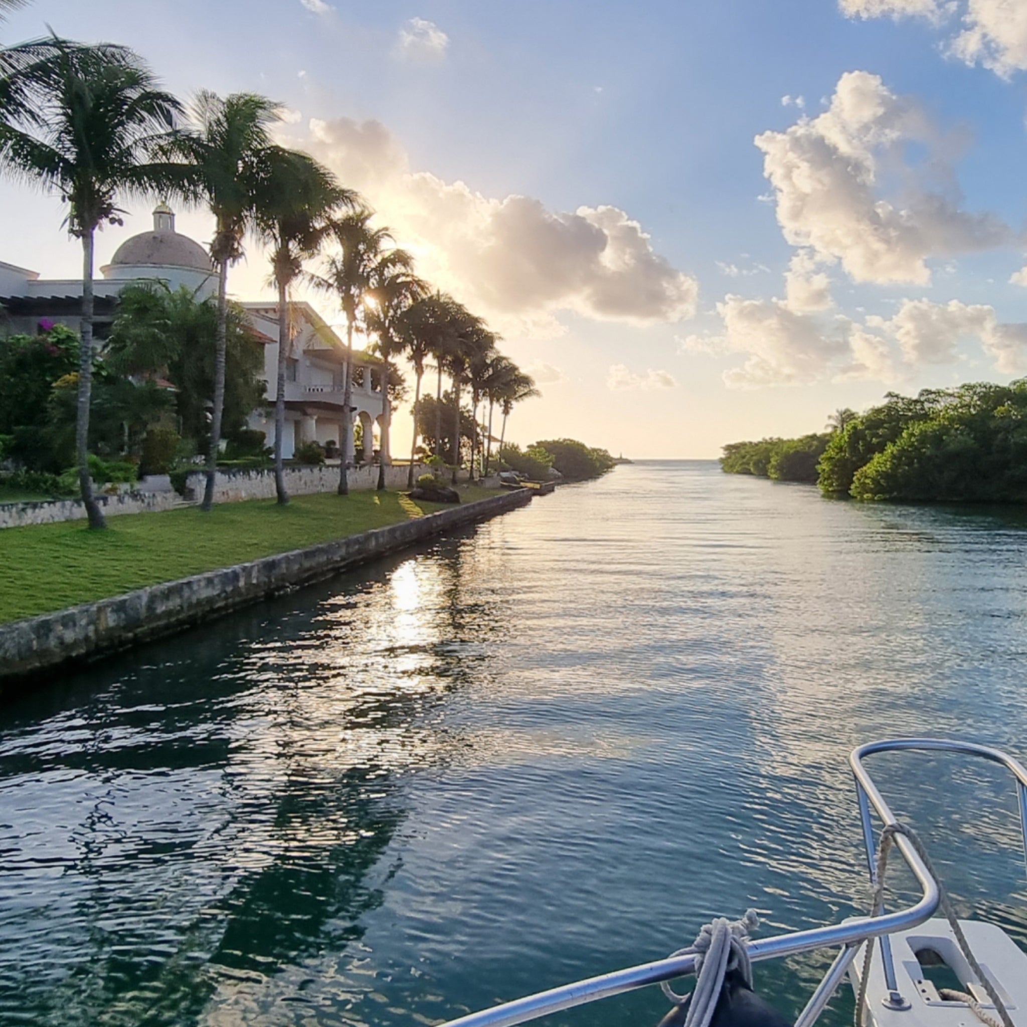 Puerto Aventuras Bay Experience - Beyond the Experience® - Destination