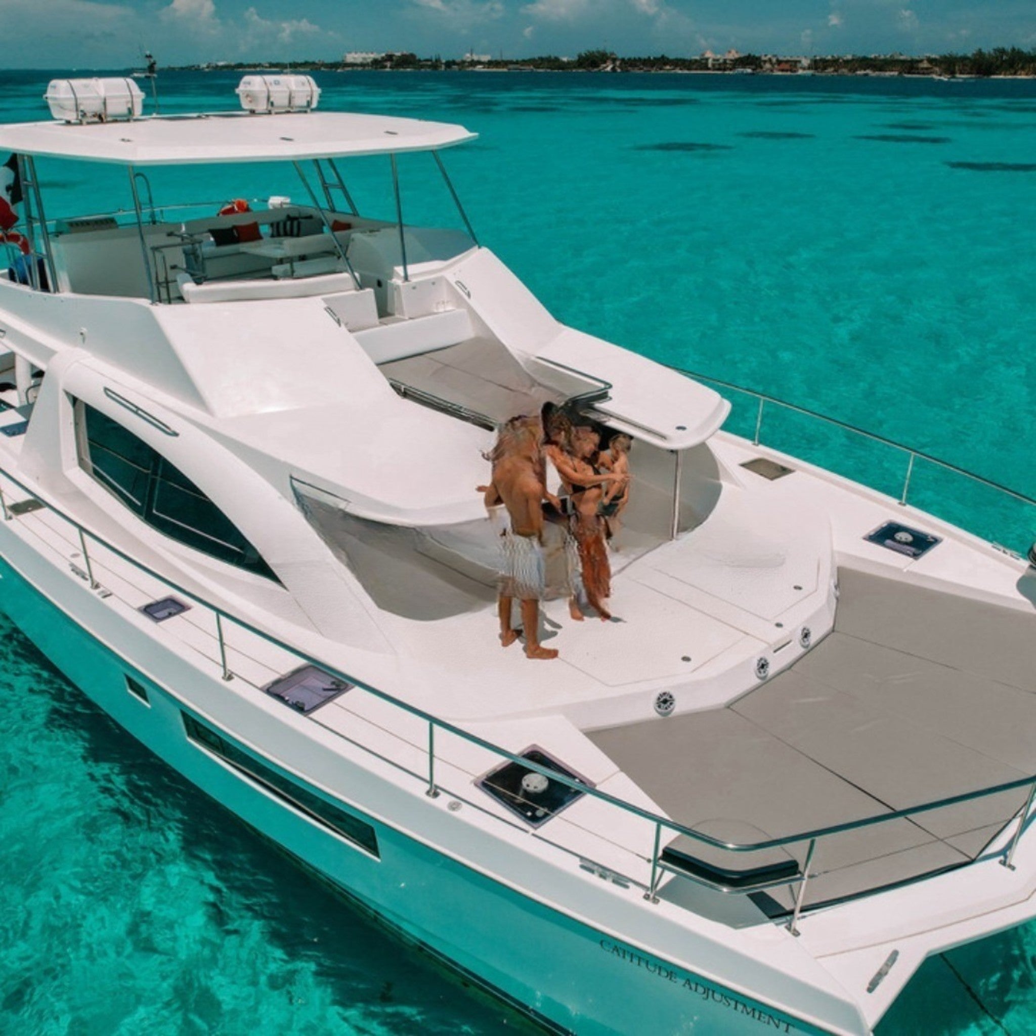 TRUCO III - 51 ft PowerCat |PLATINUM BAR| DEPARTURE TIME: 10:00 AM - Beyond the Experience® - Catamaran